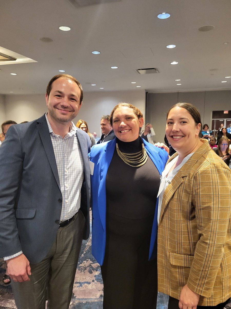 RichWesthab's tweet image. Great to be with Team @Westhab1981 &amp;amp; the vast &amp;amp; passionate supportive housing community. @theNetworkNY #netconf23