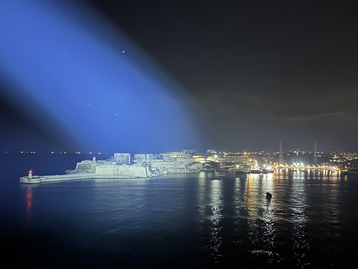 Steven Weintraub tweet media