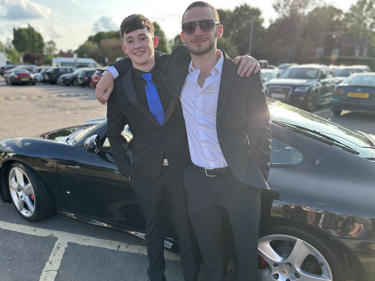 StMichaelsCHS's tweet photo. Wishing our Year 11 students a fantastic time at Prom! Stunning dresses, sharp suits and an amazing, lively atmosphere - the perfect recipe for a great evening . Enjoy every minute, you have earned it. ✨✨✨✨✨✨✨✨✨✨ https://t.co/JsRhEIC7Hy