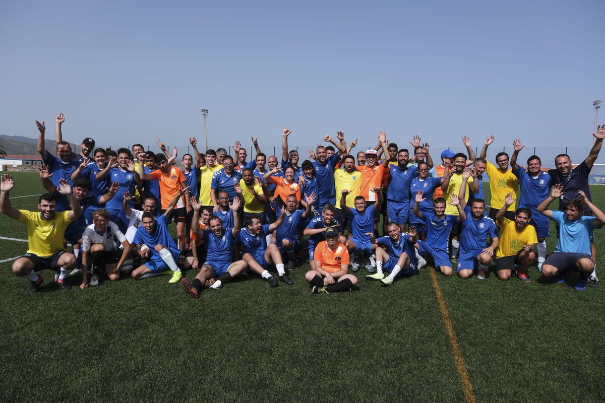 CD ADDin tweet media