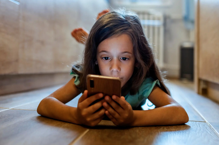 TheOnlineParent tweet picture