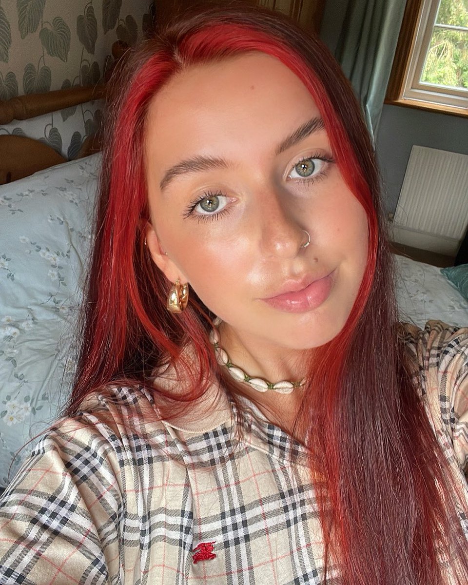 ellenbursnell's tweet image. mwahhhhHhHhhh 💗💋