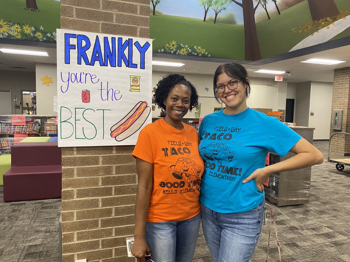 Let’s Taco ‘Bout a good time at HorneESS (while repping our very own WellsES)!! We were treated with lunch today😘#franklythebest