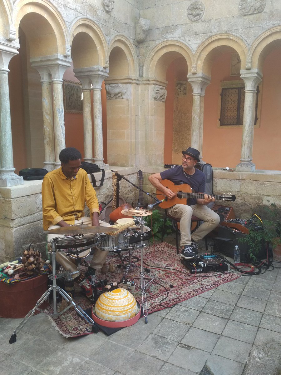 Phil Jackson 💙 NHS🌱🌳🐞 (@philjtm) on Twitter photo Loving <a href="/IfordManor/">Iford Manor</a> Jazz Festival '23. This the entrancing Antonio Forcciano and Adriano Adewale during their sound-check. The gig's underway now and the audience are spell-bound. Loving <a href="/IfordManor/">Iford Manor</a> Jazz Festival '23. This the entrancing Antonio Forcciano and Adriano Adewale during their sound-check. The gig's underway now and the audience are spell-bound.