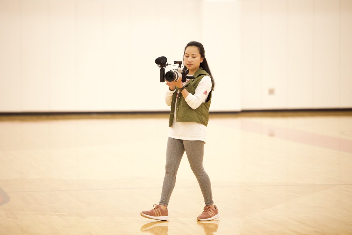 The brains behind the lense 🎥

Happy #CameraDay to our amazing videographer Loise who’s always getting the best shots!
 
#GoRU | #RUWBB