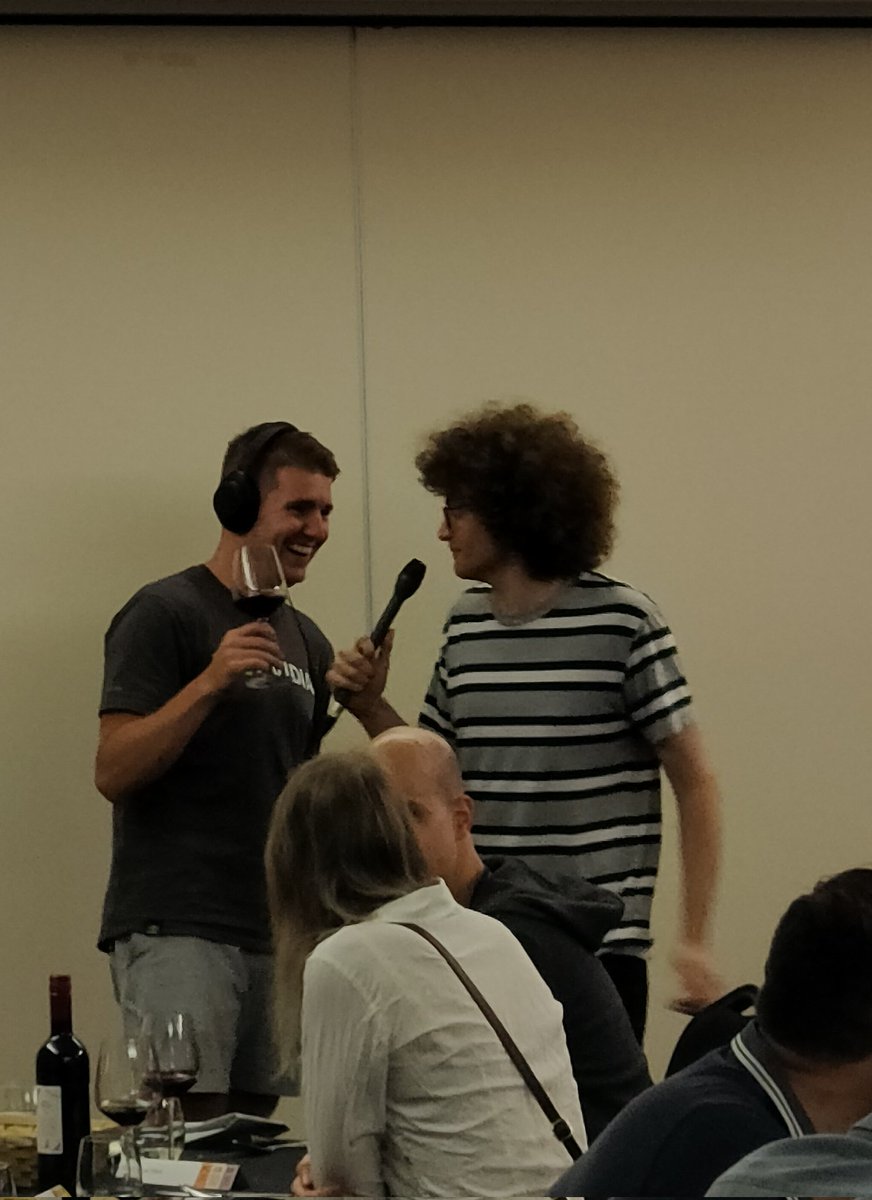 Floris Bob van Elzelingen tweet media