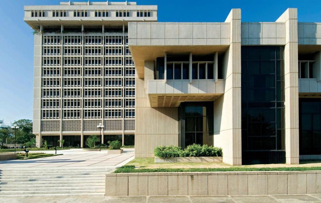 rdtributa2's tweet photo. Banco Central toma acción para que sigan bajando los intereses de los préstamos

https://t.co/gy6oDxEx70 https://t.co/WaAlF6ZhF8