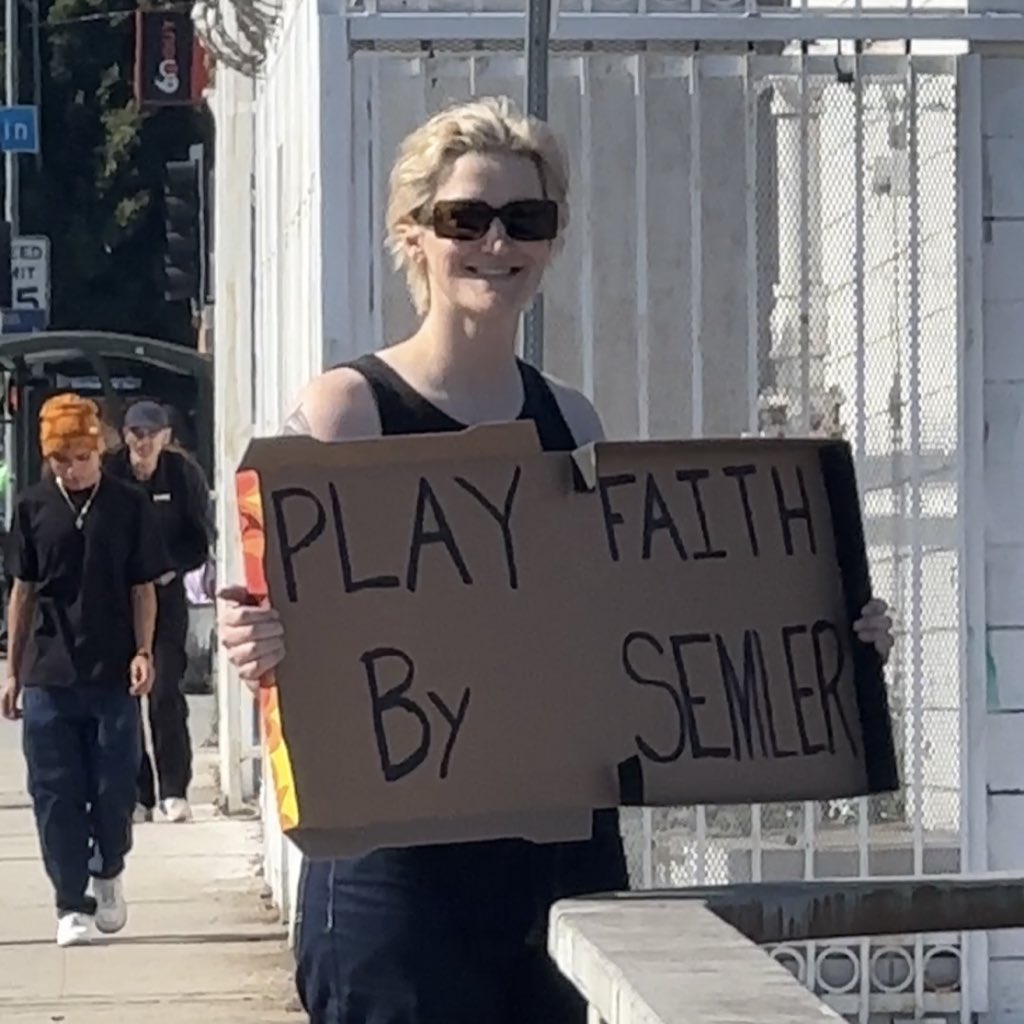 gracebaldridge's tweet photo. I kind of can’t believe this… Like… we might really do it???? #streamfaith https://t.co/S89x4joPVl