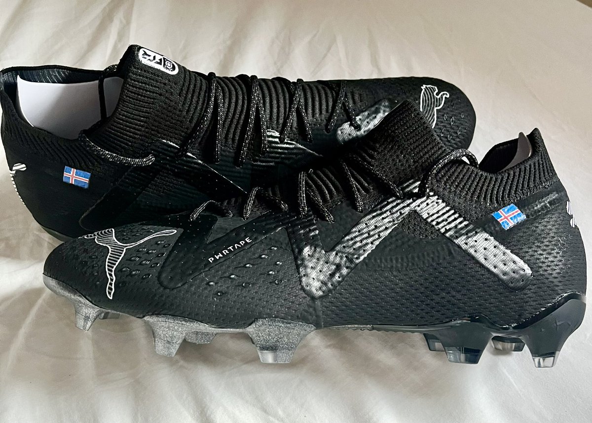 thatgir45773432's tweet photo. New boots for a new season #aframisland #fotbolti #football #scottishfootball @pumafootball https://t.co/Lvp4RE6CVD