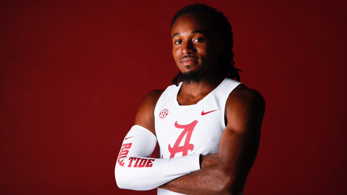 AlabamaTrack's tweet photo. Makin’ Waves 🌊✍️

Hasani Barr | Sprints | Baylor

• 2023 First Team All-American
• 2023 2x Big 12 indoor silver medalist (400m, 4x400m relay)
• 2022 Big 12 champion (4x400m relay)
• 2021 All-Big 12 honors

Welcome to Tuscaloosa ‼️👏

#RollTide #BamaTrack #BamaSprints https://t.co/vWvLXsN7og