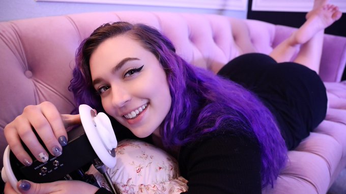 if u love kisses&hellip; especially in the rose pose&hellip; then this new exclusive asmr video is for you! posted<a href="/tag/asmr"class="tags"><span>#asmr</span></a>