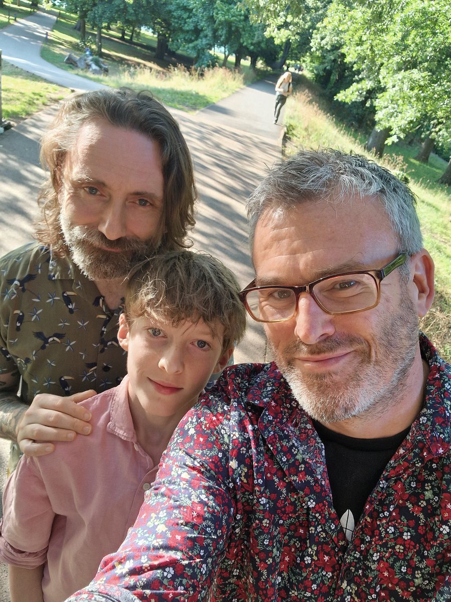 McInnesBruce's tweet photo. Fabulous evening out with my lovely family in #TheSortingRoom and some beautiful birthday books (and other lovely things, including a linocut printing course! Whoop!) to end the day 😍 Lucky boy 💜 https://t.co/eUTwB0RzaC