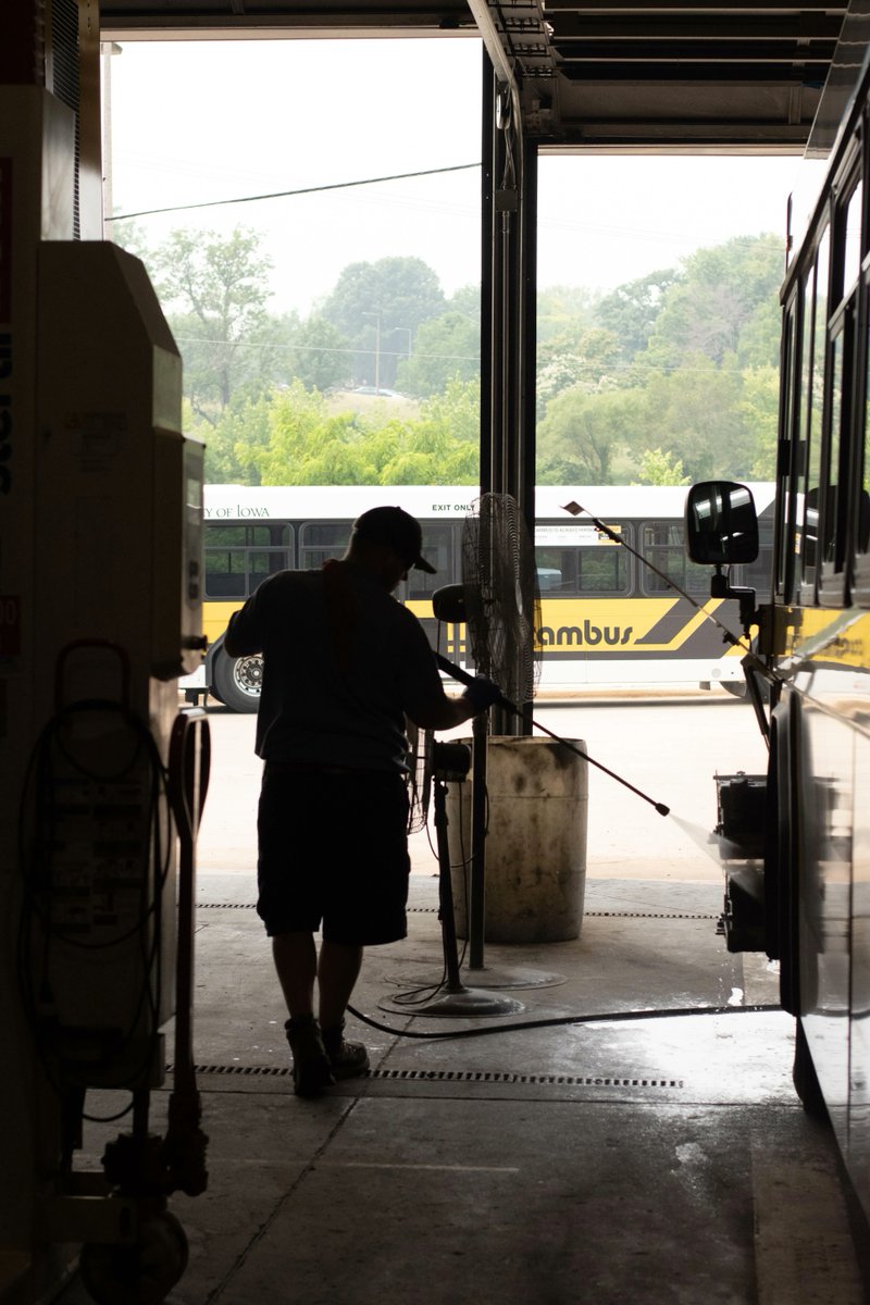 Happy #ThankYouThursday to our service technicians. In 2022, together they enabled over 5.3 million miles of travel and campus transportation. 

Tap the link to read more about the team dynamic among our technicians in Fleet Services and CAMBUS: bit.ly/46rEk6b