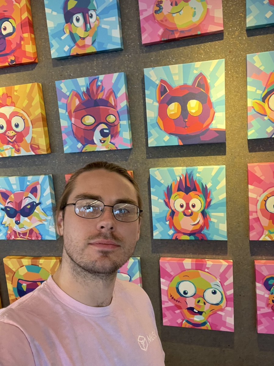 Inconics by <a href="/veefriends/">VeeFriends</a> and <a href="/gilangbogy/">Gilang Bogy</a> on the wall <a href="/VaynerMedia/">VaynerMedia</a> 😍😍😍