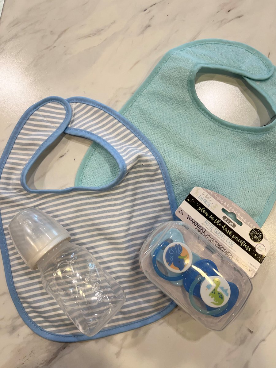 AlphaCenter's tweet image. Our urgently needed items this week are:
-Boy Bibs
-Boy Pacifiers
-4oz Bottles
Thank you!