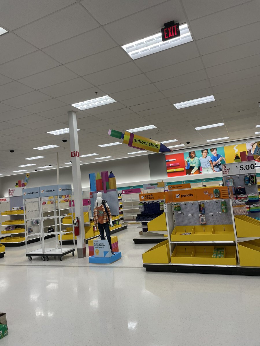 Mike Elliott tweet media