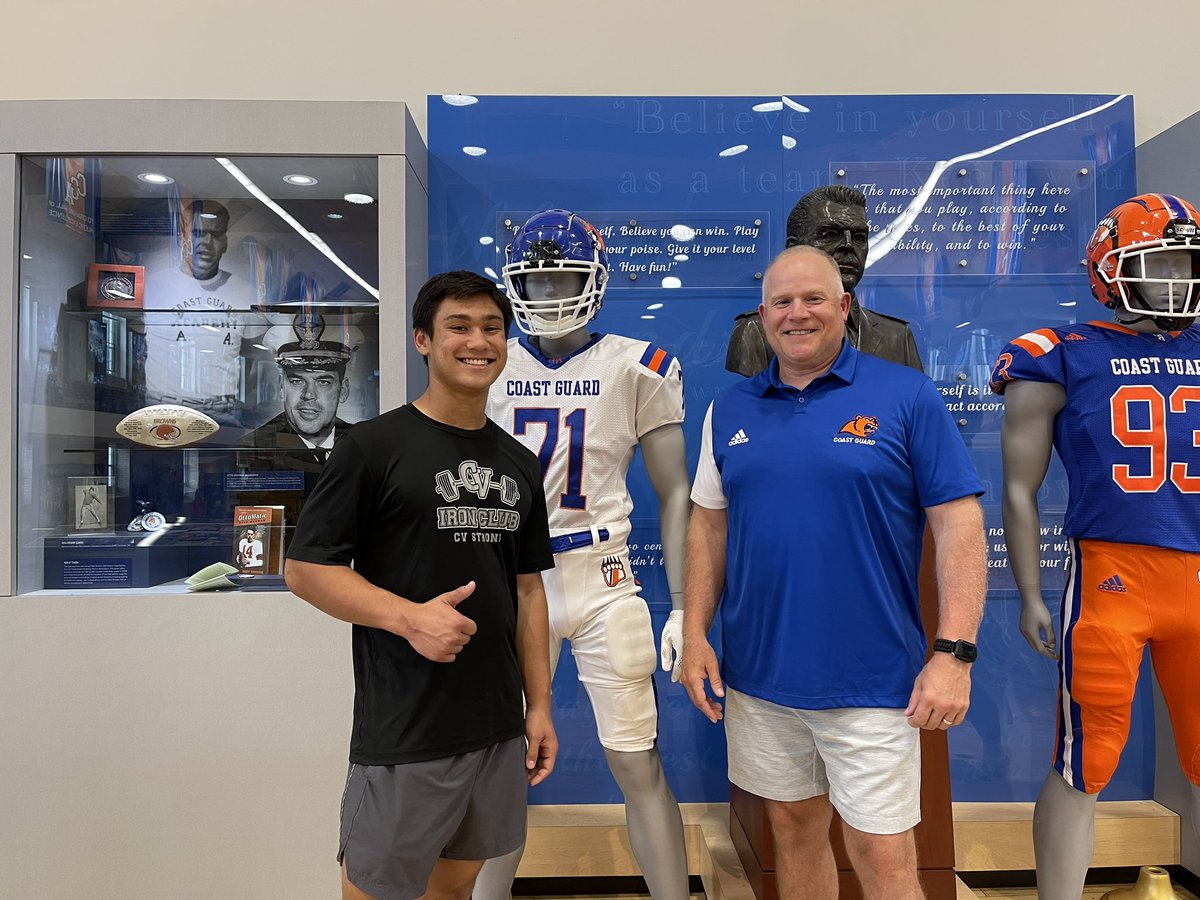 AthanFerber's tweet photo. Had an amazing time today learning about The U.S. Coast Guard Academy and meeting with @CoachJBWells! https://t.co/IPrr1UG7ew