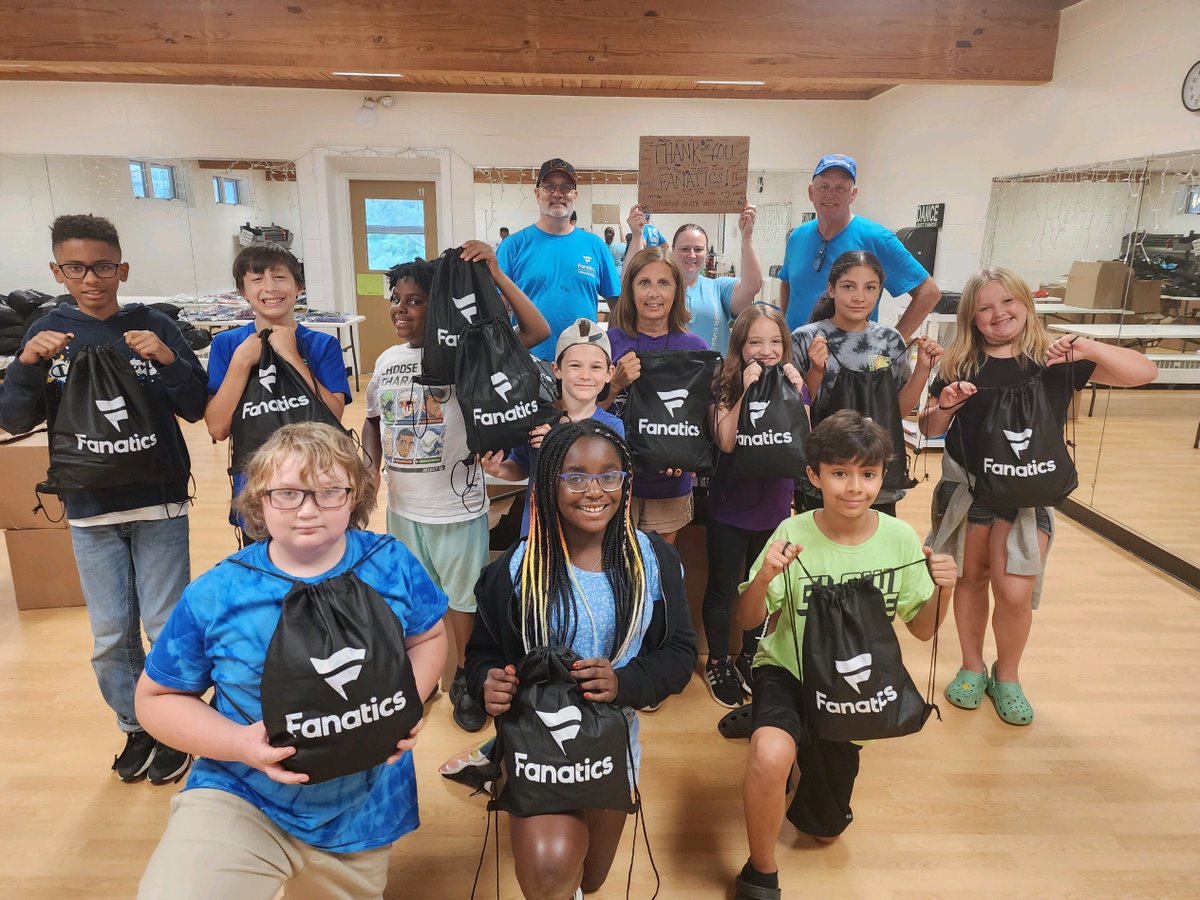 Thank you <a href="/Fanatics/">Fanatics</a> for gearing up our campers with over 900 jerseys from their favorite teams! #ThankfulThursday