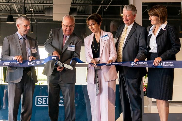Yesterday Schweitzer Engineering Laboratories hosted a ribbon-cutting for its new Printed Circuit Board Factory in Moscow, ID. It was an honor to take part in this project alongside some great leaders of our community. 

#PCB #Project #Construction