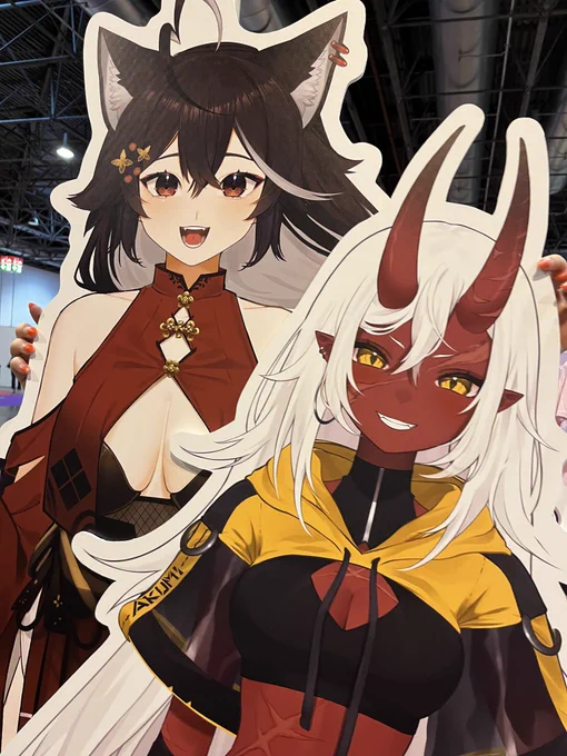 WAIFU SELFIE AYOO