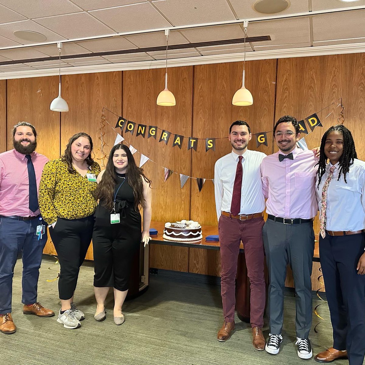 Happy graduation to the 2022-2023 residency class! #PharmRes #TwitteRx