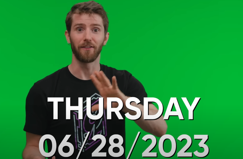 dubbanew's tweet photo. @LinusTech Whoever put this incorrect date deserves to be slapped with a pool noodle... https://t.co/FIM0l9bkle