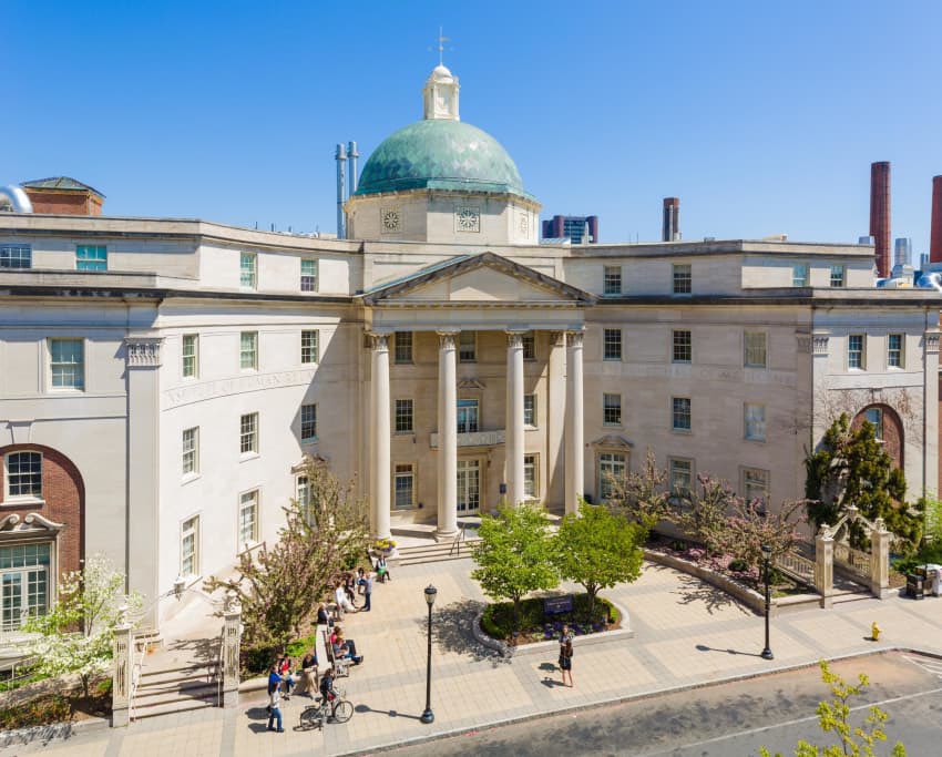 World class training. Diverse clinical expertise. Endless research opportunities. Find mentors and colleagues from all walks of life, in New Haven. Learn more about the Yale School of Medicine Infectious Disease fellowship:

tinyurl.com/4fpwvyvr

#IDTwitter #MedTwitter