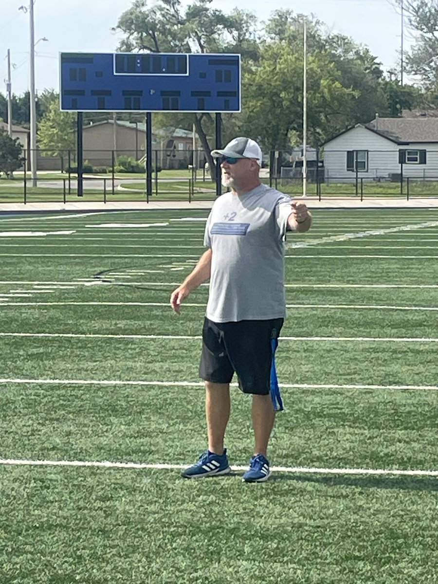 CoachDuze's tweet photo. Great bunch of Trojan 5th and 6th Graders!!!! Had a blast working with these young Trojans!!! Special thanks to Coach Lee for all his ideas and organization skills that made this month a success! #TrojanStrong #BeGreat @AHSTrojanAthlet @ahs_trojanFB https://t.co/ocOPsHkRBD