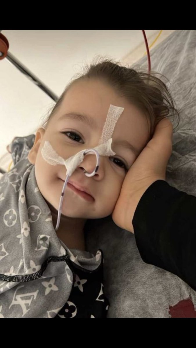 rivayet_nakil's tweet photo. Kan kusmak normal diyerek bebekle ilgilenmeyen @camsakurasehir hastanesinin bölüm doktorları, Rabbim size de kan kustursun...

#amatullahbebeknedenöldü @saglikbakanligi @drfahrettinkoca https://t.co/XPQuiOSNi1