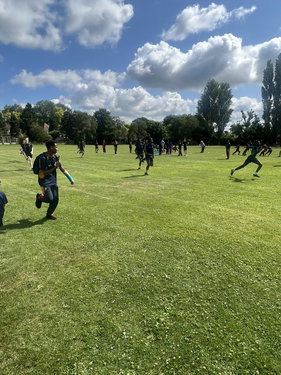 HousesQmgs's tweet photo. Excellent sports day .. the sun was out, the spectators were out and so were the participants..electric atmosphere with great sportsmanship from all https://t.co/ROcs4Vhlbx