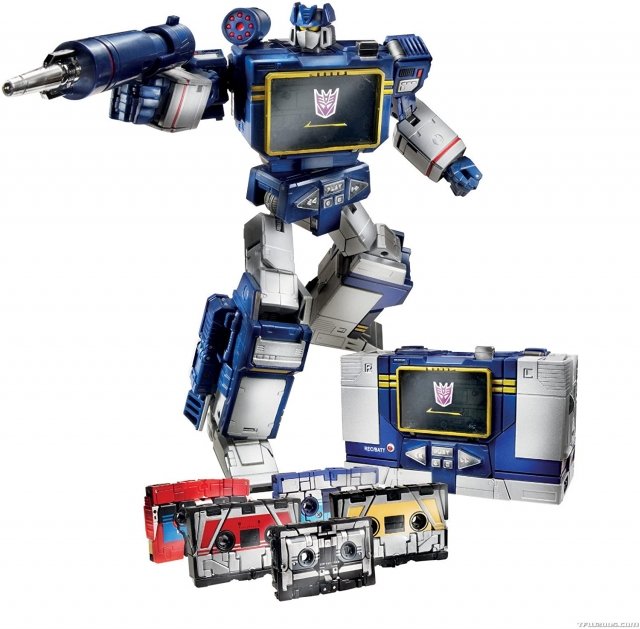 DasLeBaron's tweet photo. @Solar_Transform I love G1 Soundwave but I really like Prime's version as well. https://t.co/civN5XlwUY
