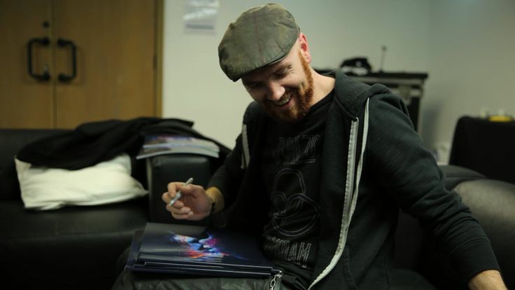 thescriptsprfan's tweet photo. There'll be a light in the hall and the key under the mat if you ever come back, if you ever come back 🕯 https://t.co/TNrjrulrLl