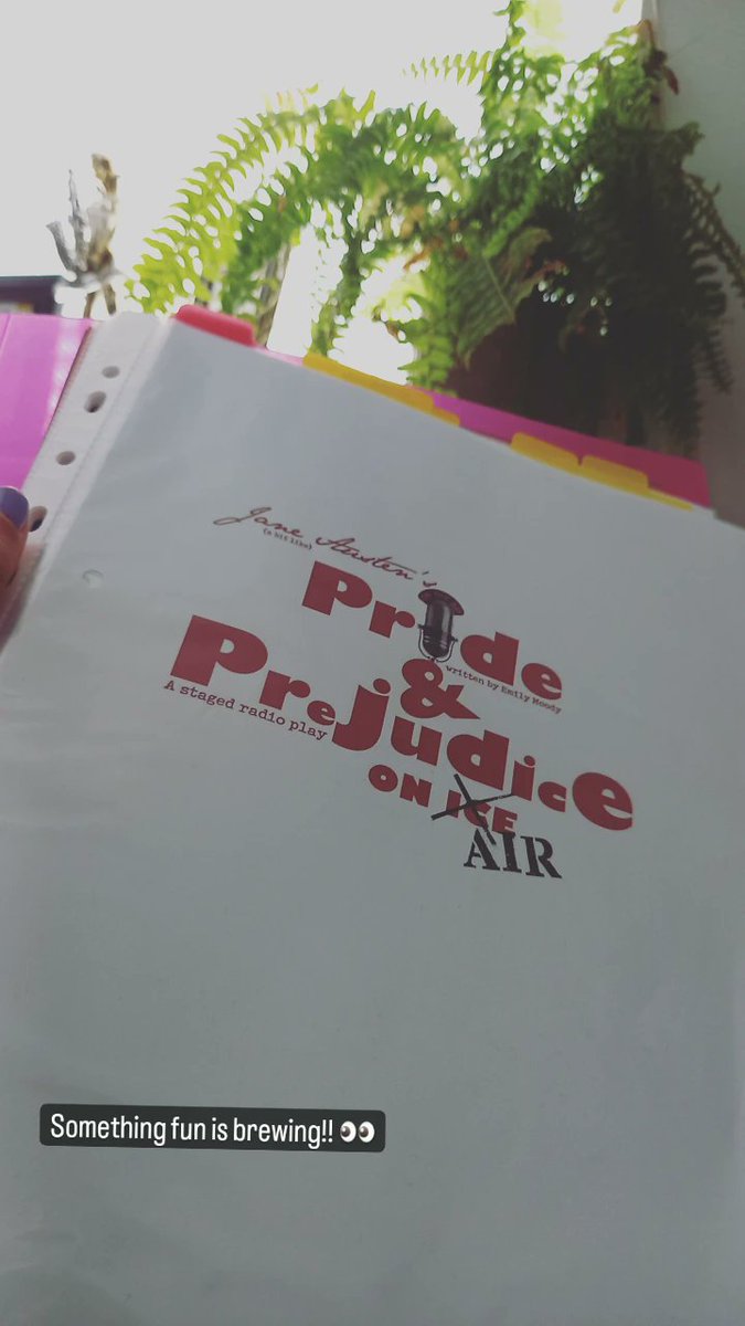 Rehearsals have begun 💃🏻👀