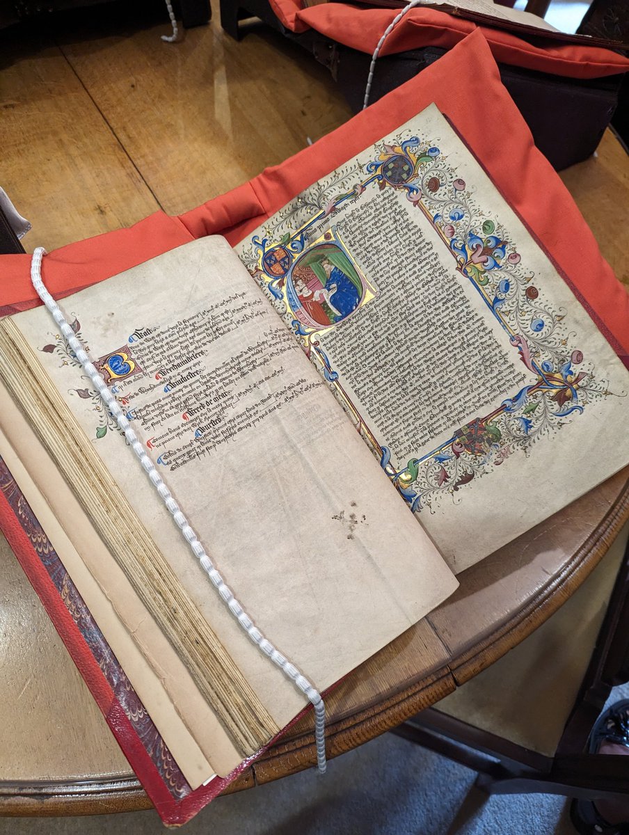 HelenRynne's tweet photo. 📚 Today at work we had the privilege of being shown some of @lincolnsinn's #rarebooks and #manuscripts including the first book known to have been printed by a woman (dated 1484), the 2nd Folio of Shakespeare’s Complete Works, and the first edition of Thomas More’s Utopia.

Wow. https://t.co/bgoK5pBrb7