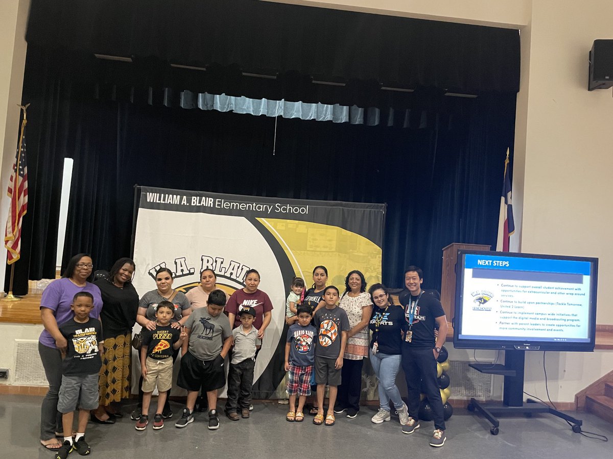 Great meet and greet ⁦@blair_panthers⁩ today with Principal Lane.