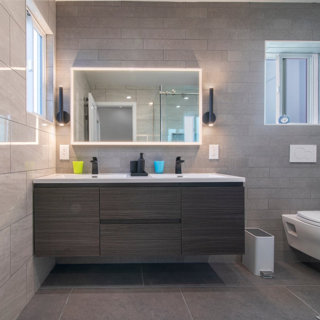 edrdesignbuild's tweet image. 🏠💡Tip of the Day:
🏡 Room Enhancements Boosting House Value: Amidst the fierce competition of Silicon Valley&apos;s property market, spicing up your home with additional rooms can significantly amplify its attractiveness and value.  #silconvalley #bayarea #roomaddition #newhome