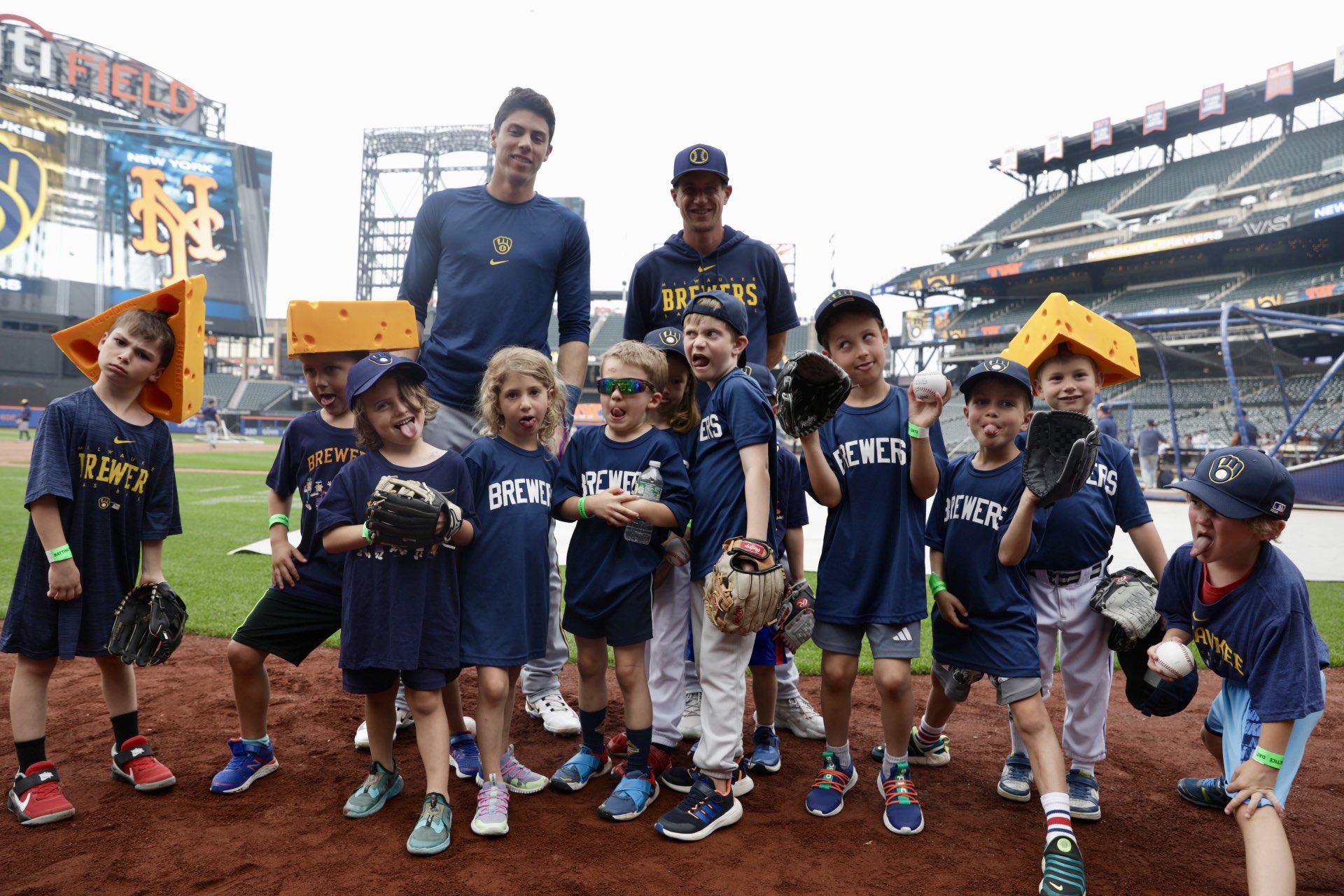 Milwaukee Brewers on X: Baby Brewers! The Rye (NY) Little League