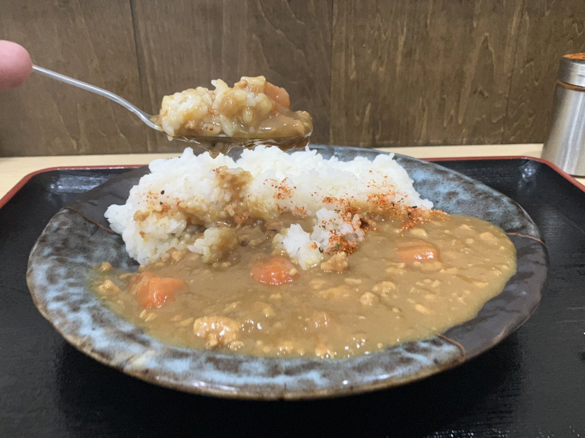 カレーライス。
#西新宿五丁目駅そば家
#立ち食いそば　#立ち食いそば放浪記
#カレー #金曜日はカレー曜日
#カレーライス・カレー丼が好き
#今日のサラメシ
#孤独なオヤジのグルメ
#西新宿