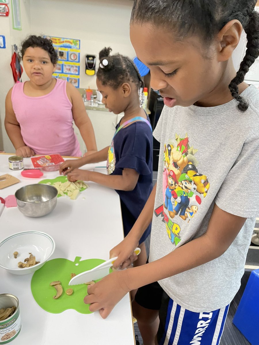 brittgash's tweet photo. We started off extended calendar year at Ingels with gardening, cooking, experiments, exploring careers and working on summer learning goals! (Part 3) https://t.co/8eWl2szvrk