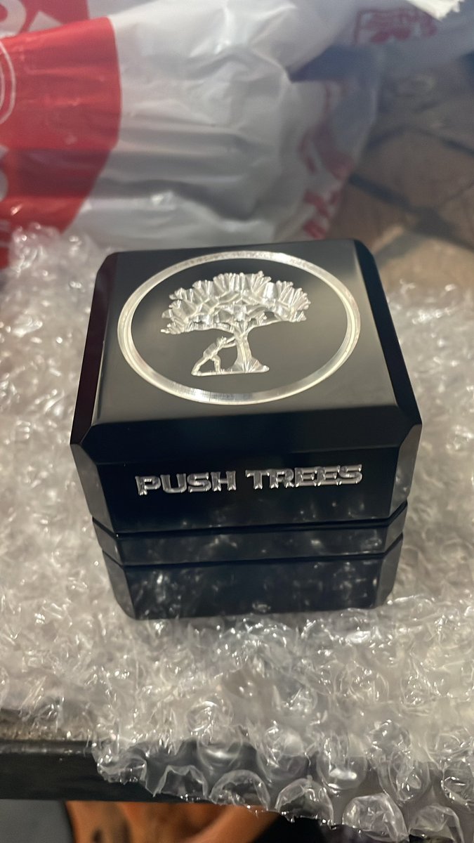 PimWear4's tweet image. #pushtrees