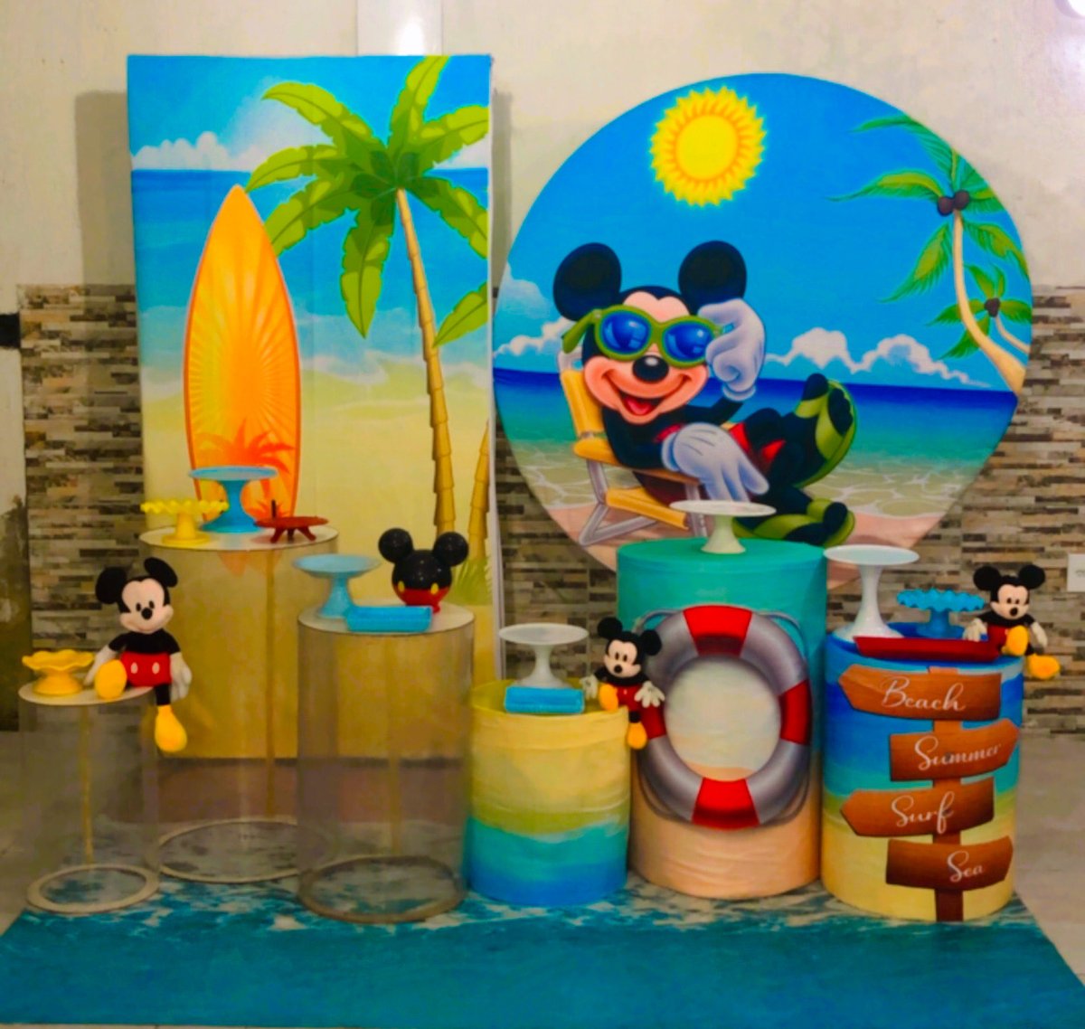 karlagomesb's tweet image. Eu amo esse ratinho #mikeymouse