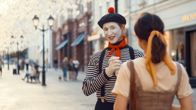 LaydenRobinson's tweet image. #Miming in DA #streets. #Creepers #creepin.