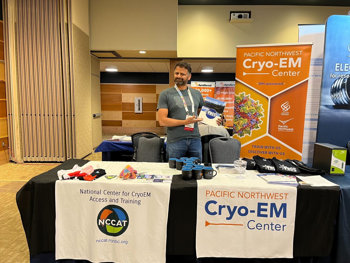 NCCATinfo's tweet photo. For those of you attending #NORM2023 | @AmerChemSociety in Bozeman, MT there’s 1 more day to talk to our Center representatives to learn how the national #cryoEM service centers can accelerate your research programs at no cost. 

Start here: https://t.co/mXOMqu5IIV https://t.co/jAlQ9Klh4o