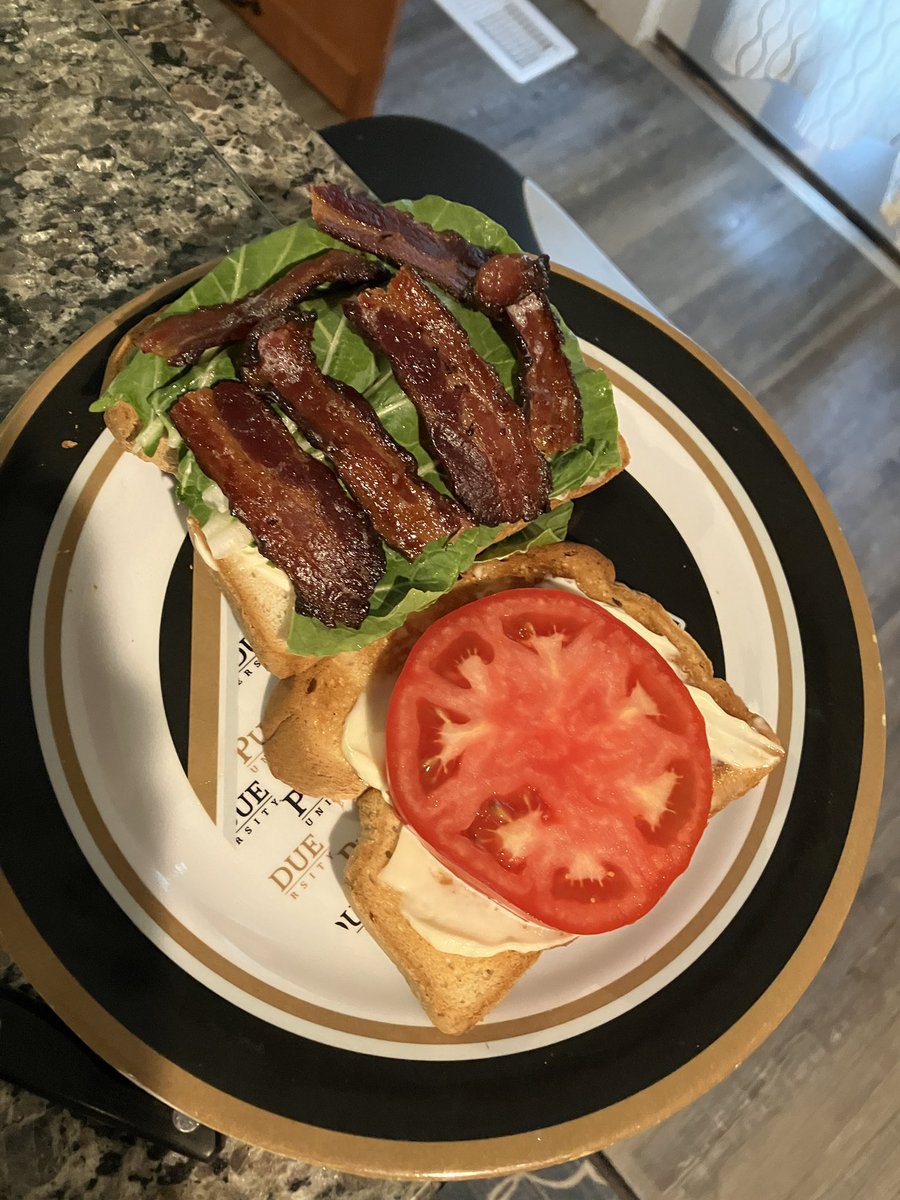 Friends!!!! It’s my favorite summer holiday: First BLT with fresh tomatoes of the year!!! And yes friends that is properly placed on a purdue plate!! #farmkidlife #gardenproduce #csadelicious #agforlife