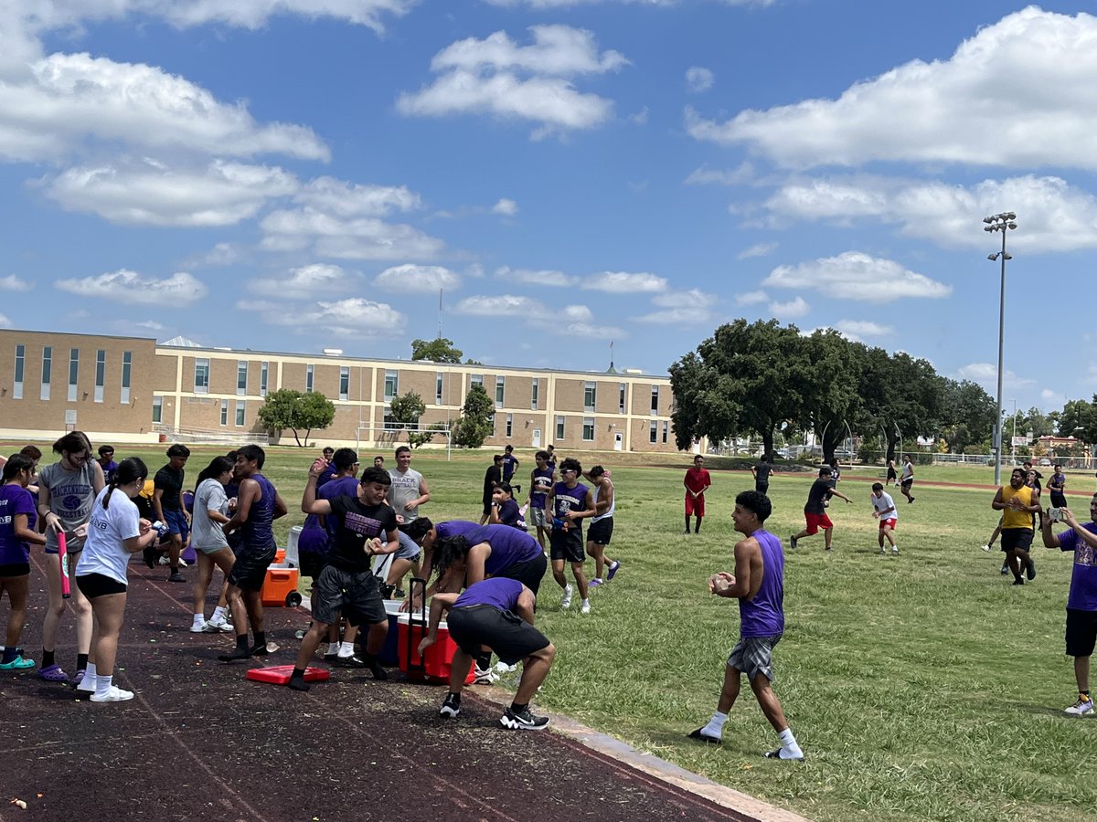 Brackenridge Football tweet media