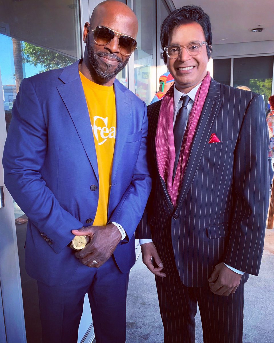 KenBhan's tweet photo. ...at the #Movie #Premier with Alimi Ballard who does a great job in the film "Kings of L.A." as the city's mayor... 🏛🏢🏛 #Gritty #Crime #Thriller #Action #Independent #Film #Written #Directed by #VanElder https://t.co/idRYDw2Fom https://t.co/CpUA9kXecm