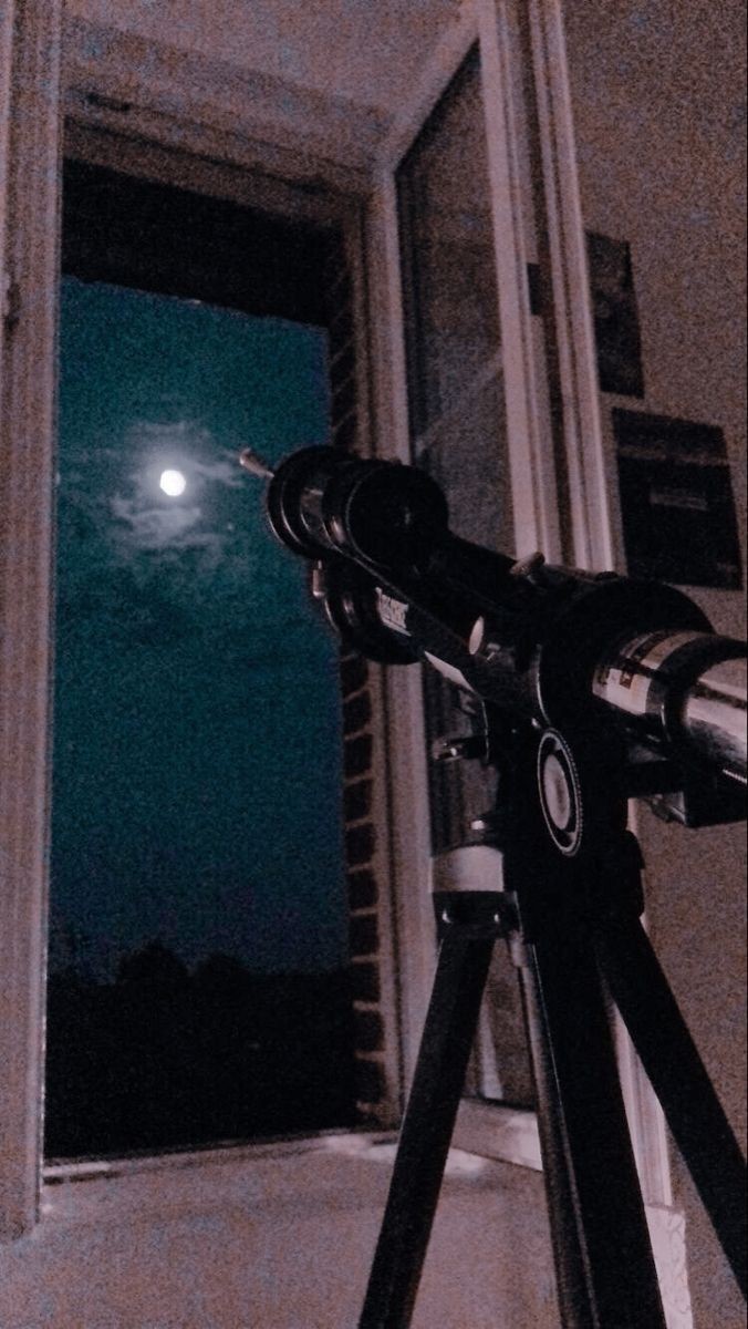 (mine)craft tweet media