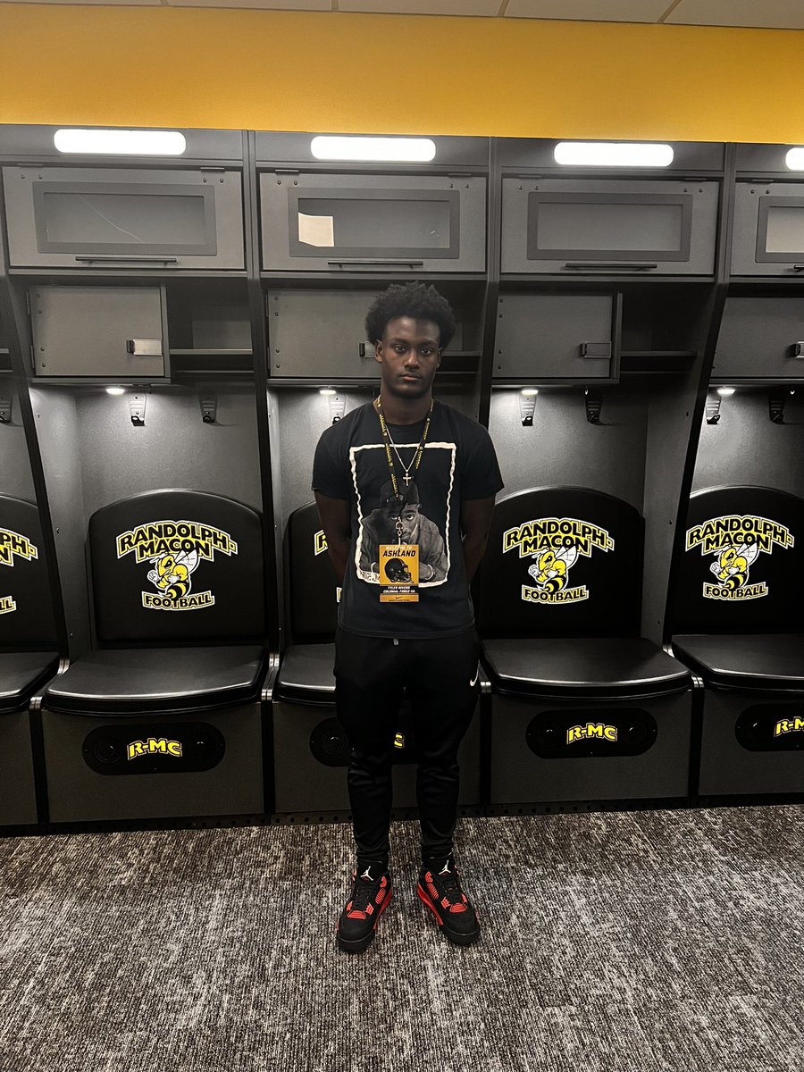 _TylerRivers's tweet photo. I had a great time @RMCfootball yesterday. Definitely learned a lot. @TheProcess_MK @JoeGlassRMC @InfoForge https://t.co/4cYdhuoi8E