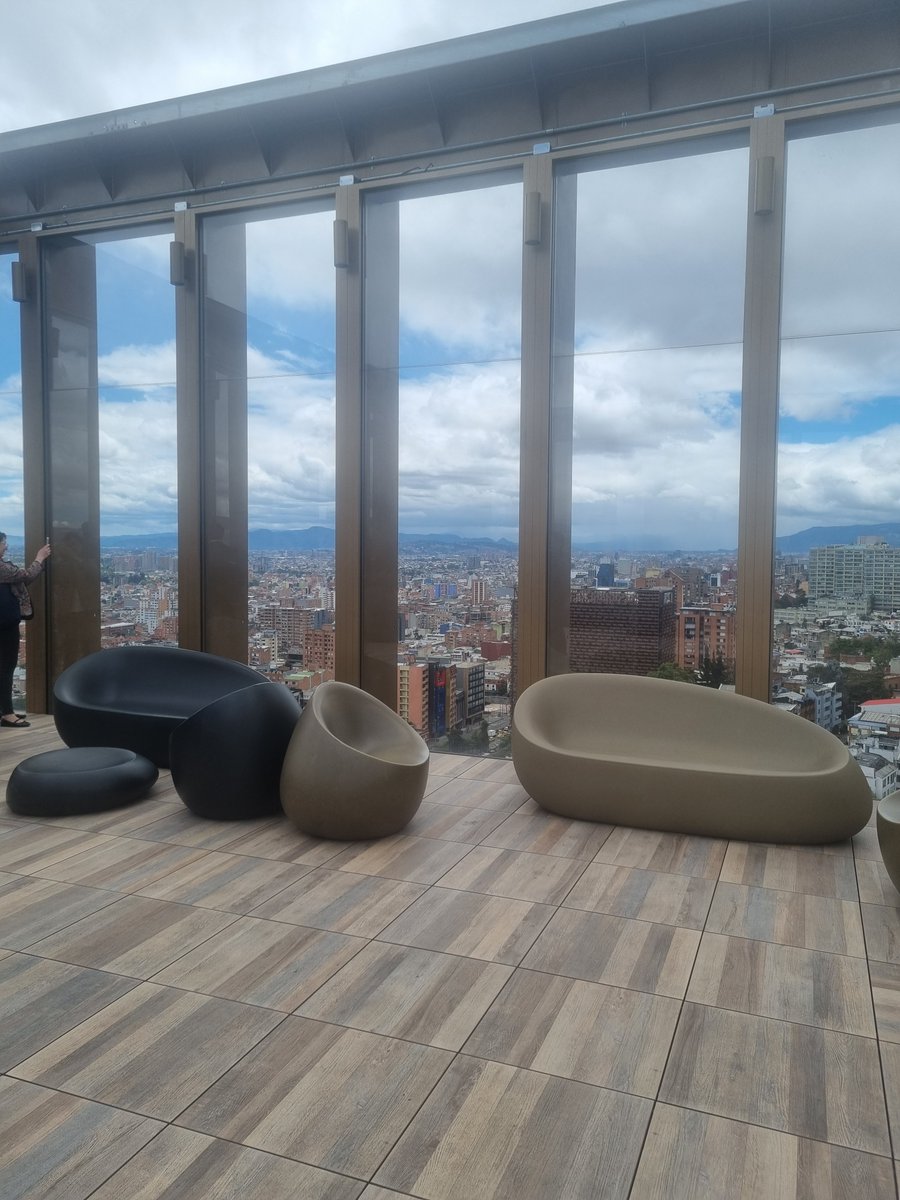 Epiverse_TRACE's tweet photo. We've had a phenomenal 4 days at our #TraceSummit23 in Beautiful Bogotá, filled with reflection🤔 connection🫶 and idea generation!💡

We look forward to taking forward these learnings and actions in the coming weeks and months of the project. https://t.co/ni1DHkm9Ei