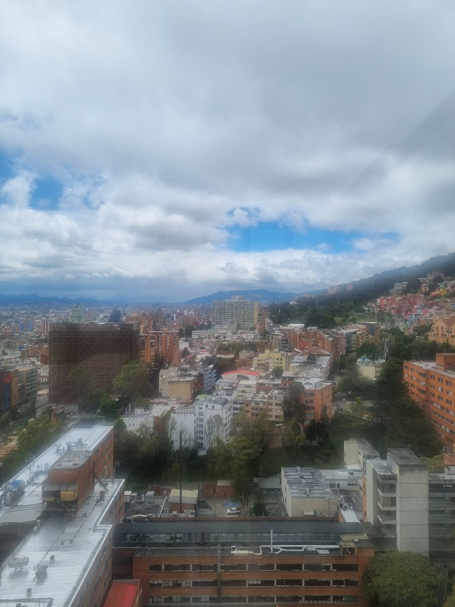 Epiverse_TRACE's tweet photo. We've had a phenomenal 4 days at our #TraceSummit23 in Beautiful Bogotá, filled with reflection🤔 connection🫶 and idea generation!💡

We look forward to taking forward these learnings and actions in the coming weeks and months of the project. https://t.co/ni1DHkm9Ei